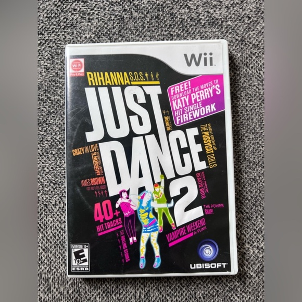 Just Dance 2 (Wii) Video Game - Black Cover Mint condition